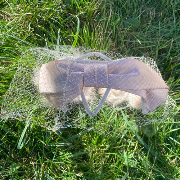 Vintage White Mink Fur Star Crown Big Bow Hat Mauve Satin Bow - Picture 7 of 13